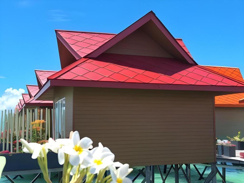 Sand Bay Resort Semporna Exterior foto